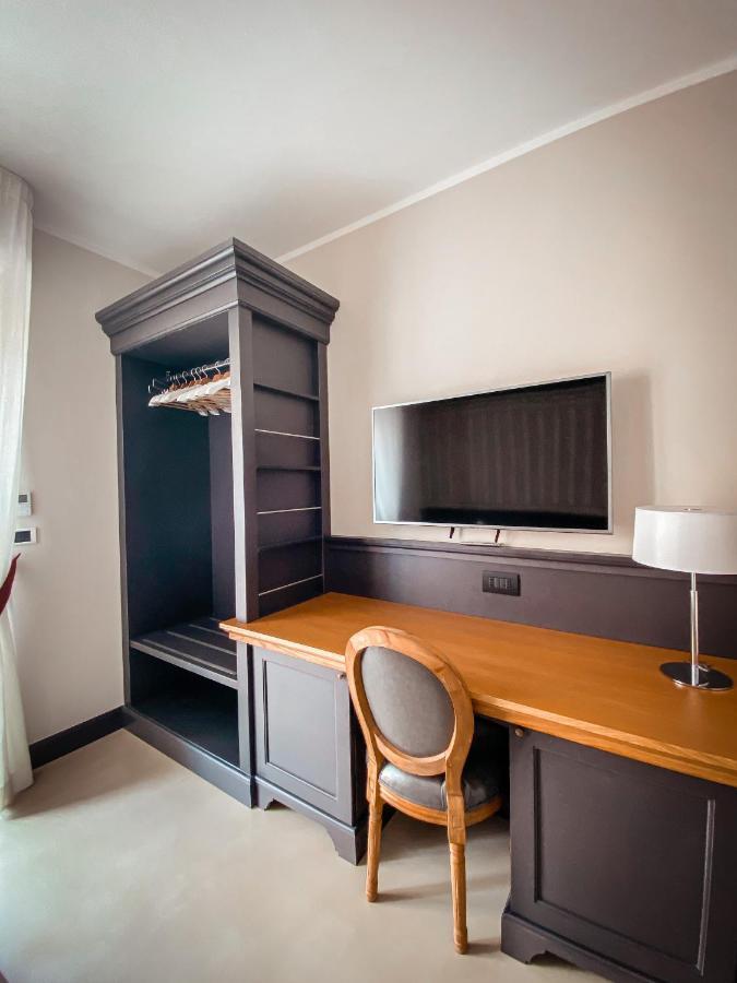 Mh Hotel Varazze Buitenkant foto